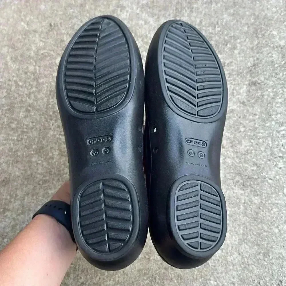 Crocs Lina Flats Black Comfort Shoes Women’s Size 9